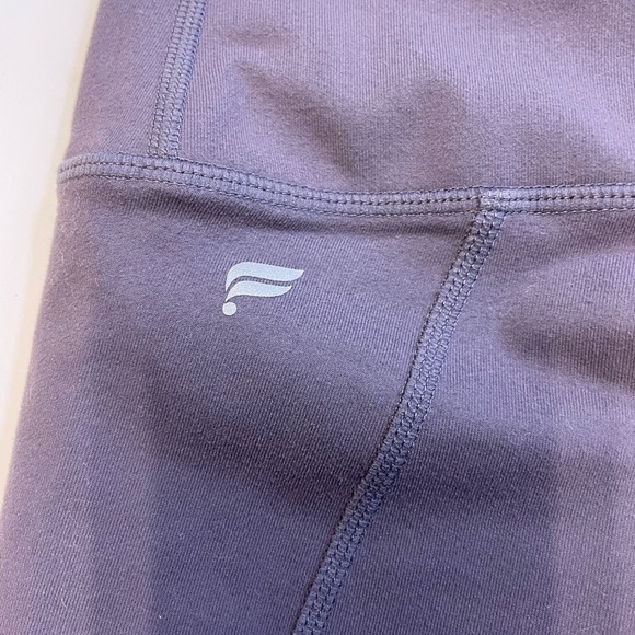 Fabletics mesh side grey/purple full length workout leggings women’s size XS - Picture 7 of 7